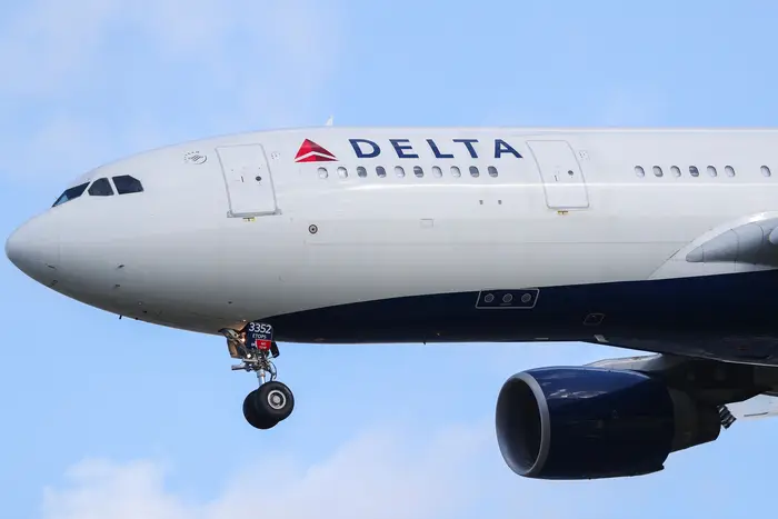 A Delta Airlines plane in flight.